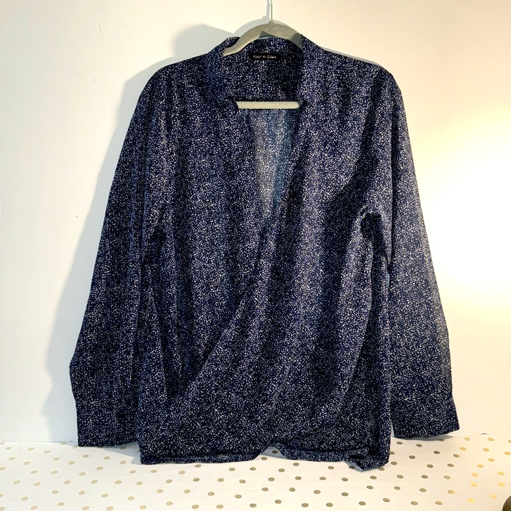 Violet & Claire Blue and White Print Blouse SZ XL